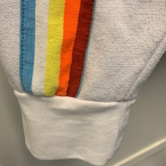 Montauk Kai Kai white hoodie sweatshirt - Picture 5 of 6